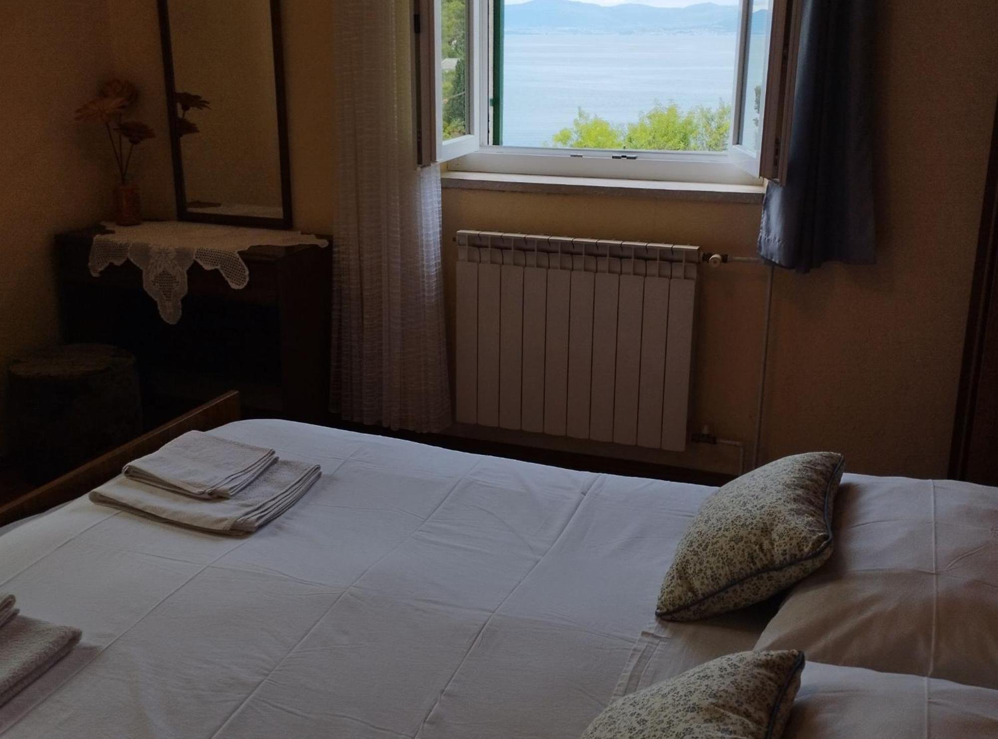 Apartments Gorana Splitska Kültér fotó